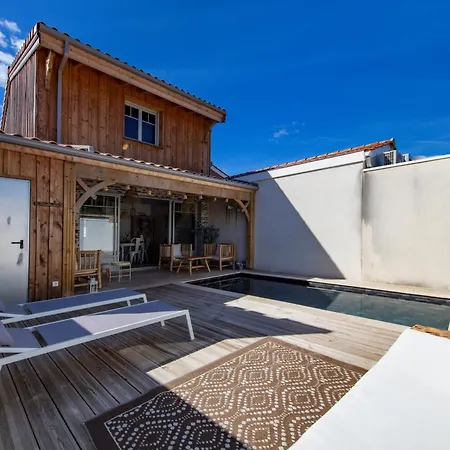 Maison De La Hébergement de vacances