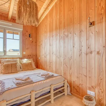 Hébergement de vacances Maison De La *